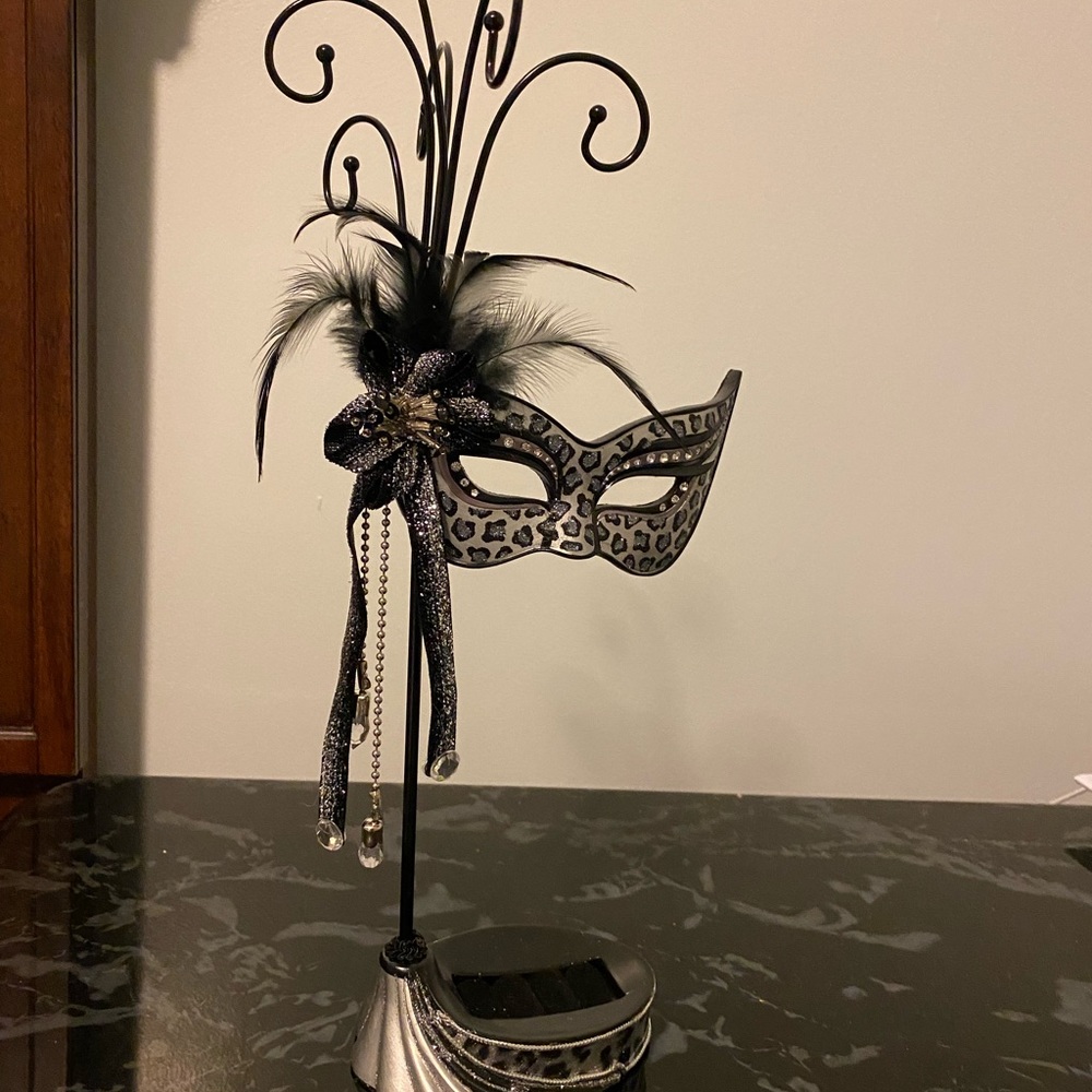 PHANTOM MASK Jewellery Stand NEW IN BOX